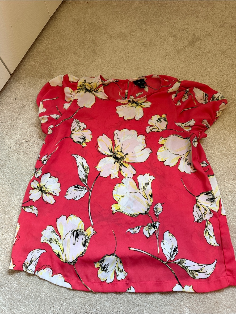 Worthington Coral-Red Floral Short Sleeve Blouse